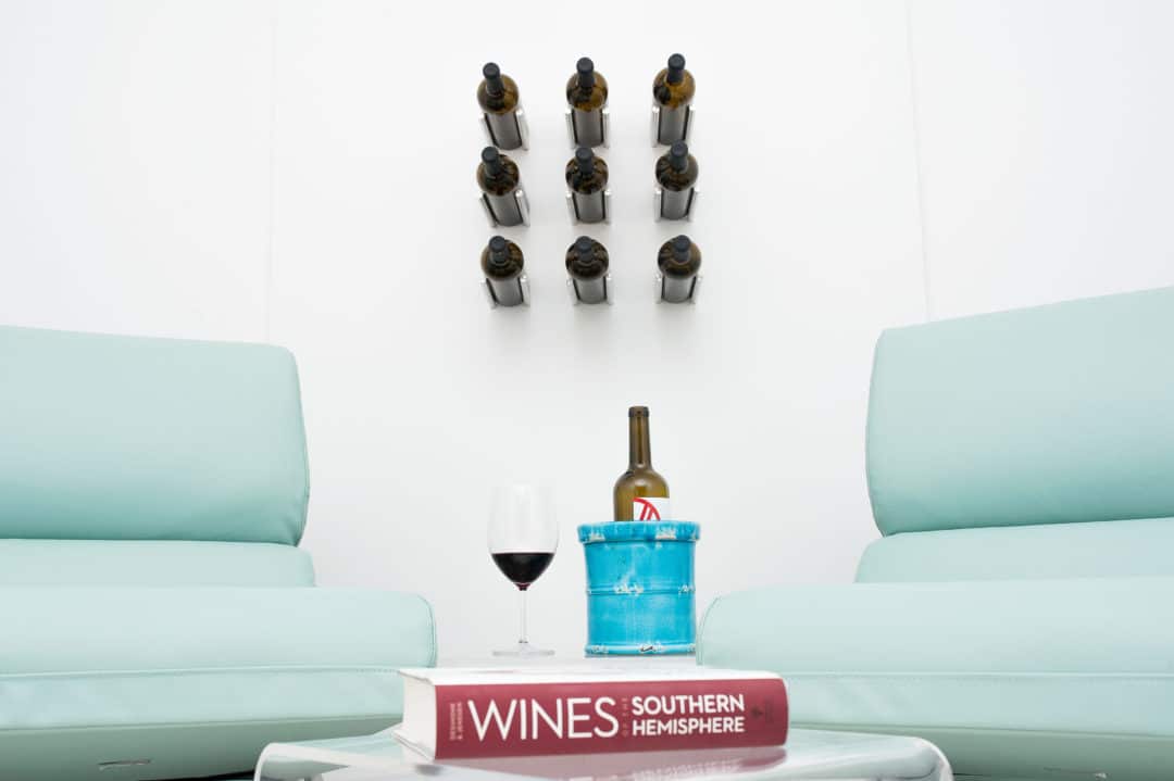 Vino Rails in Silver finish